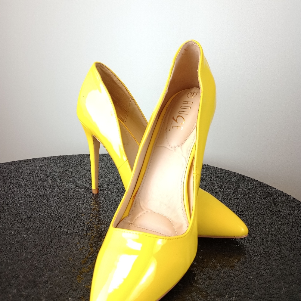 Yellow Rouge Shoes - Picture 4 of 9